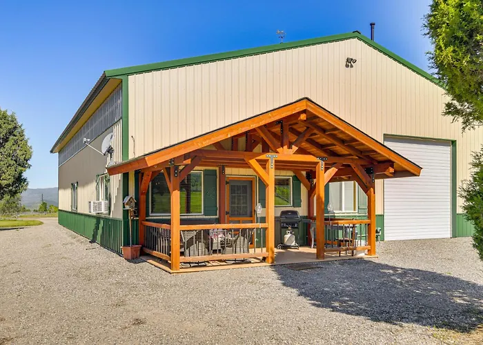Retreat W/ Mountain Views - Near Trails! Apartment