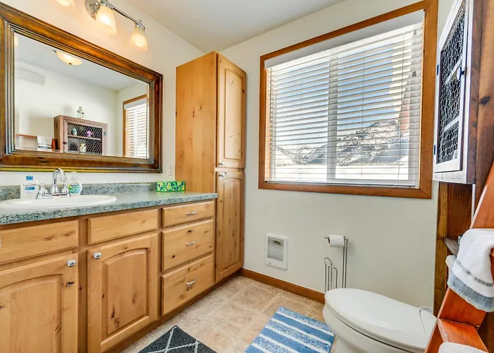 Retreat W/ Mountain Views - Near Trails! *